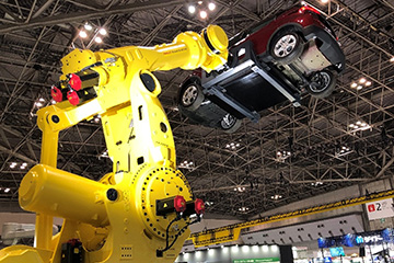 大型ロボットの多彩なアプリケーション