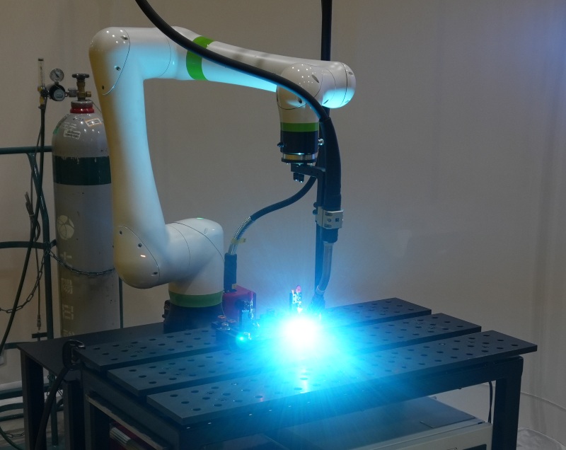 Arc Welding by AI Welding Agent